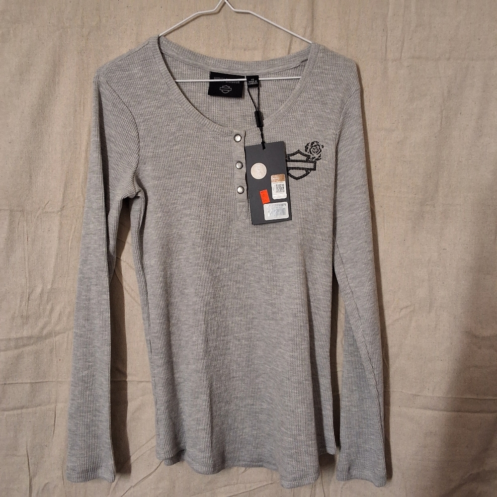 NWT Women's HARLEY DAVIDSON Gray Long Sleeve Top - Picture 1 of 16